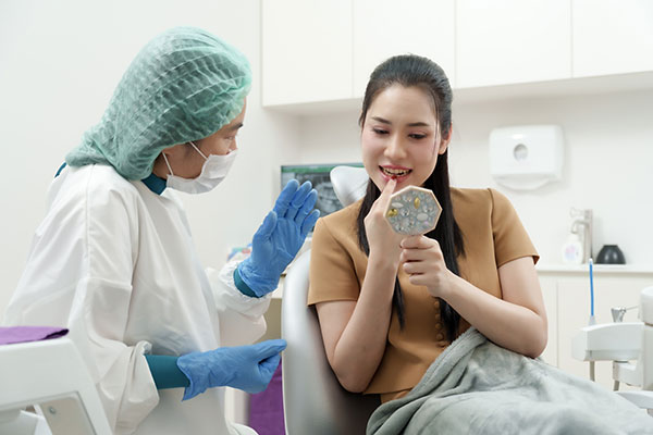 Am I A Candidate For Implant Restoration?