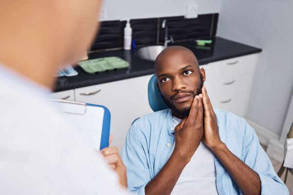 Why You Need To Have An Emergency Dentist